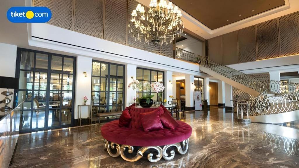 The Mirah Hotel Bogor Extérieur photo