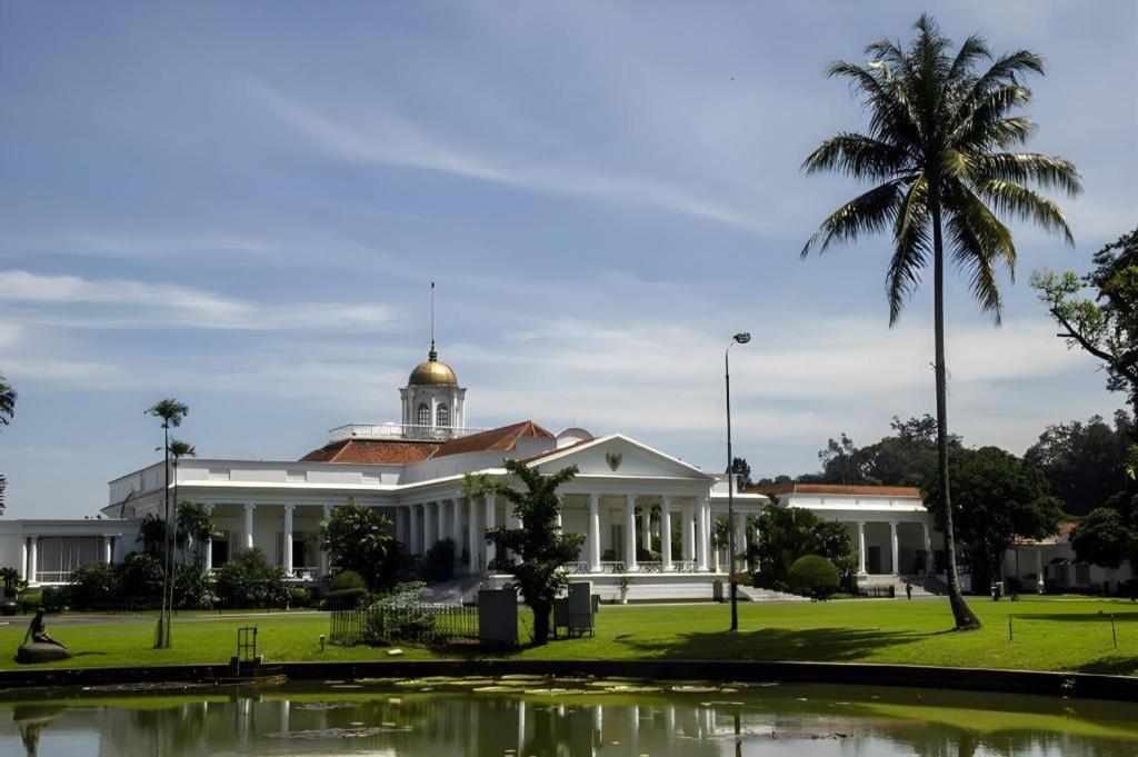 The Mirah Hotel Bogor Extérieur photo