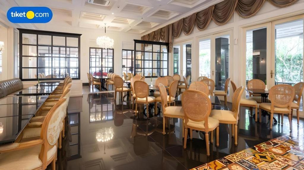 The Mirah Hotel Bogor Extérieur photo