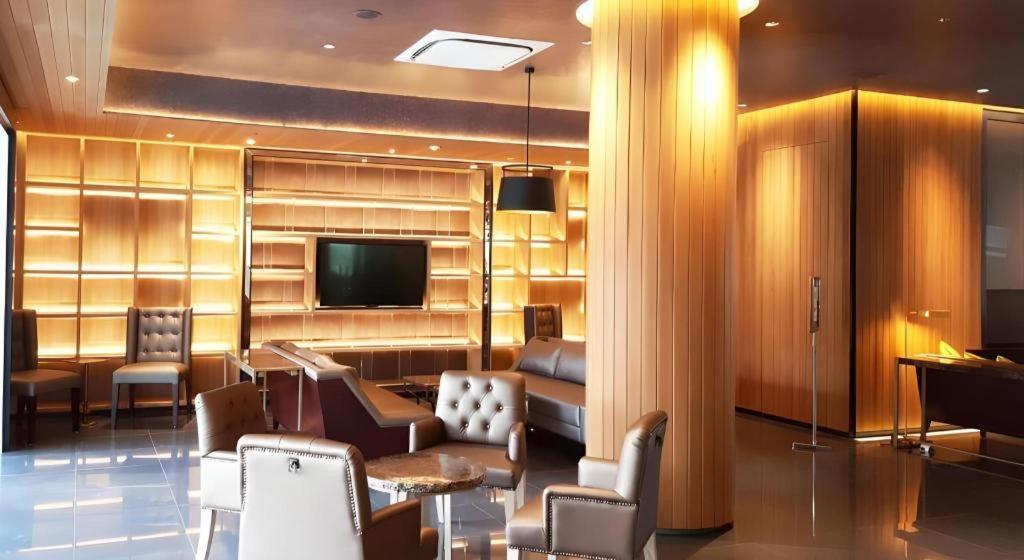 The Mirah Hotel Bogor Extérieur photo